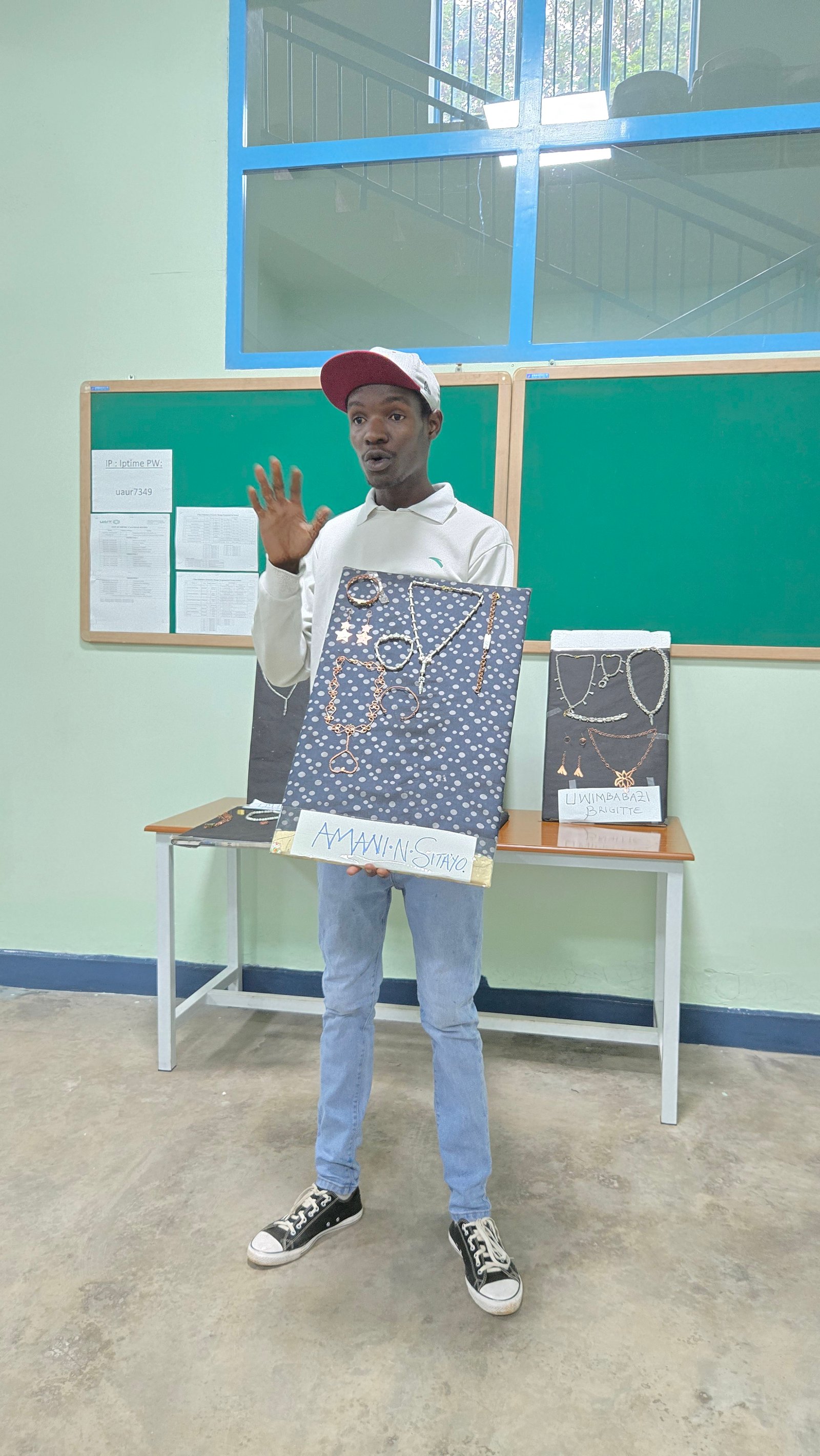 Amani N-Sitayo presenting jewelry collection